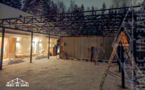 Навес хай-тек 7,4 x 8,5 из профнастила
